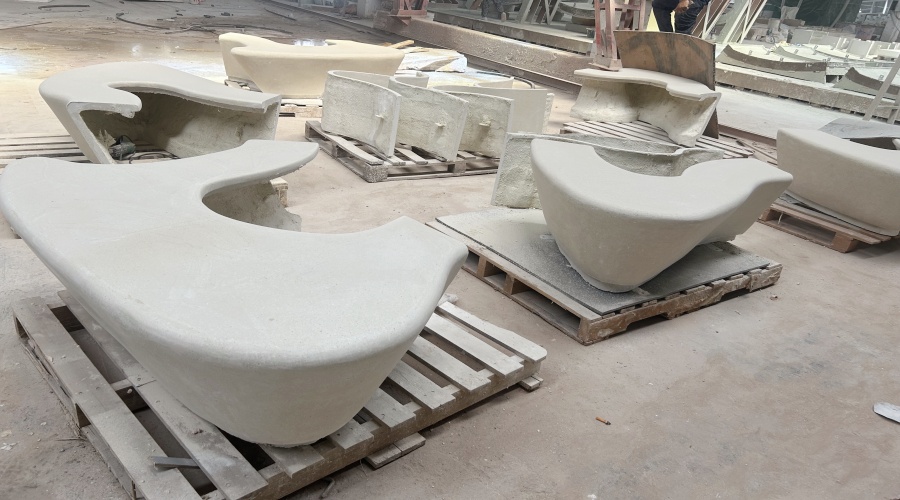 廣州海珠區(qū)琶洲展館GRC坐凳的工程案例 廣州海珠區(qū)琶洲展館GRC坐凳的工程案例