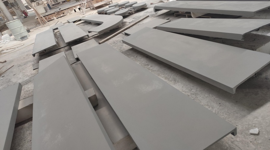 海南海口岸線UHPC坐凳與吧臺(tái)工程案例 海南海口岸線UHPC坐凳與吧臺(tái)工程案例