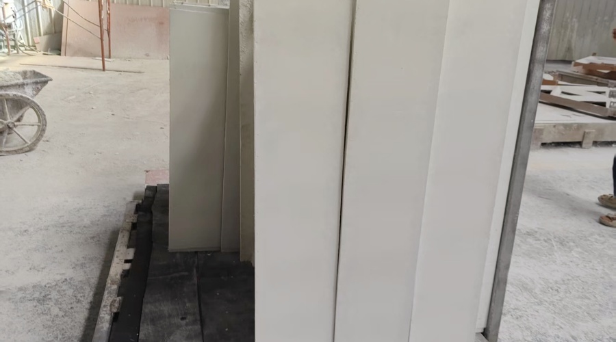 廣西梧州風電儲能GRC包柱子工程