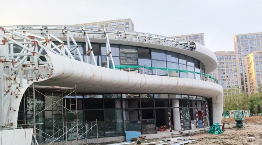 UHPC構(gòu)件安裝現(xiàn)場(chǎng) UHPC構(gòu)件安裝現(xiàn)場(chǎng)