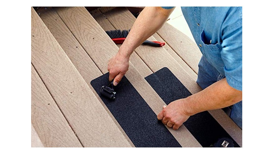 防滑膠帶要怎么用？-實力膠帶生產工廠【昆山玉寰】