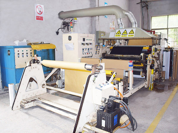 玉寰功能膠帶涂膠機